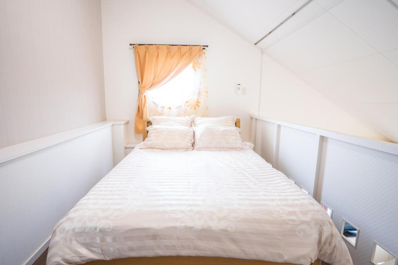 Ferienwohnung スマイルハイツ Naha Exterior foto