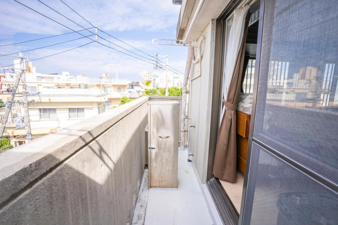 Ferienwohnung スマイルハイツ Naha Exterior foto